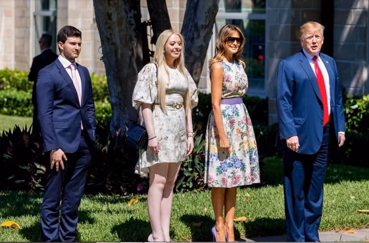 Tong thong Trump “tai xuat” sau bao cao cua ong Mueller-Hinh-2