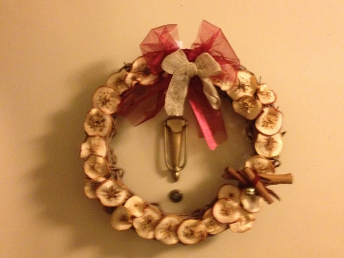 Tuy nhiên, nếu được tặng một bó hoa héo thì bạn phải hết sức cẩn trọng khi kết giao với bạn mới vì một trong số những người đó sẽ làm bạn thất vọng.