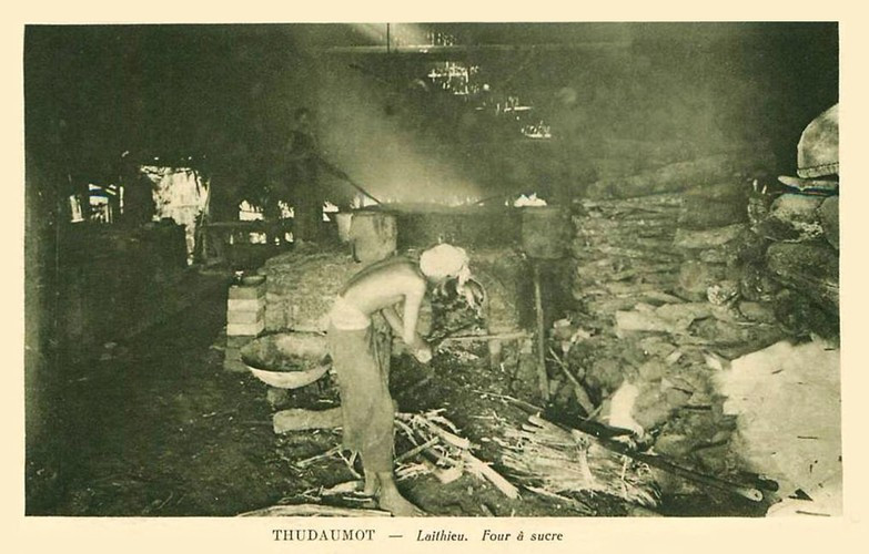 Lò nấu đường ở Lái Thiêu. Ảnh tư liệu.