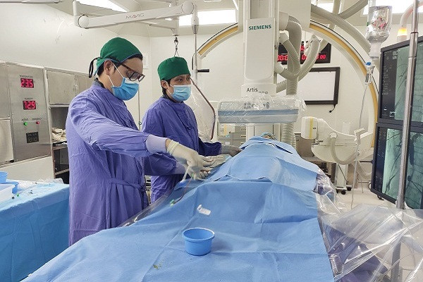 Phan mem tri tue nhan tao: “Cuu tinh” cua nguoi benh dot quy nao?