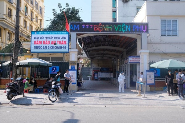 Ha Noi phat hien 22 ca duong tinh SARS-CoV-2 o Benh vien Phu san Trung uong