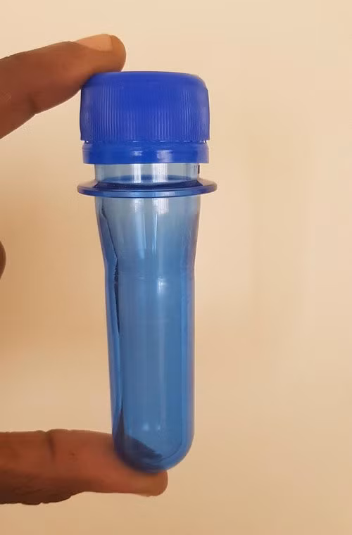 Đây chính là diện mạo của chia nước có thể tích 1 lít trước khi được giãn nở.