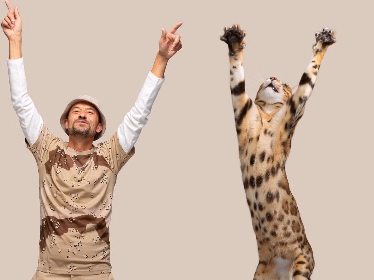 Gethings bắt đầu chụp ảnh thú cưng vào năm 2008 sau khi nhận nuôi một chú chó có tên Baxter khá đáng yêu. "Đối với tôi, con vật cưng trong nhà rất đẹp và oai vệ như những động vật hoang dã trong tự nhiên", nhiếp ảnh gia chia sẻ.