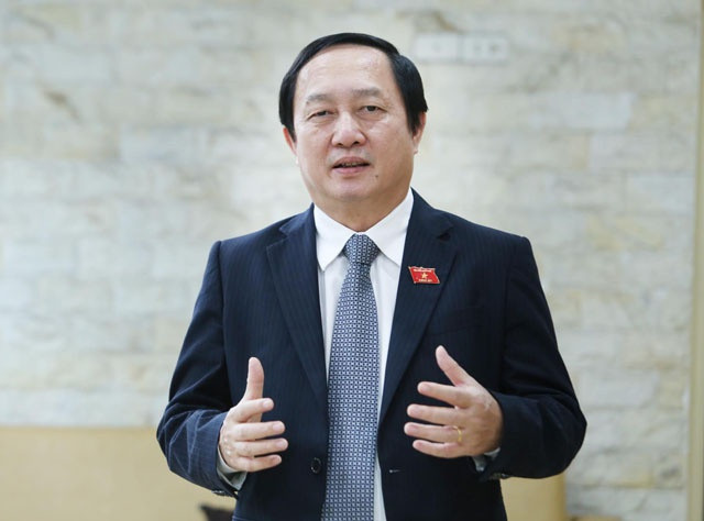 Bo Chinh tri gioi thieu nhan su Bo truong Khoa hoc Cong nghe