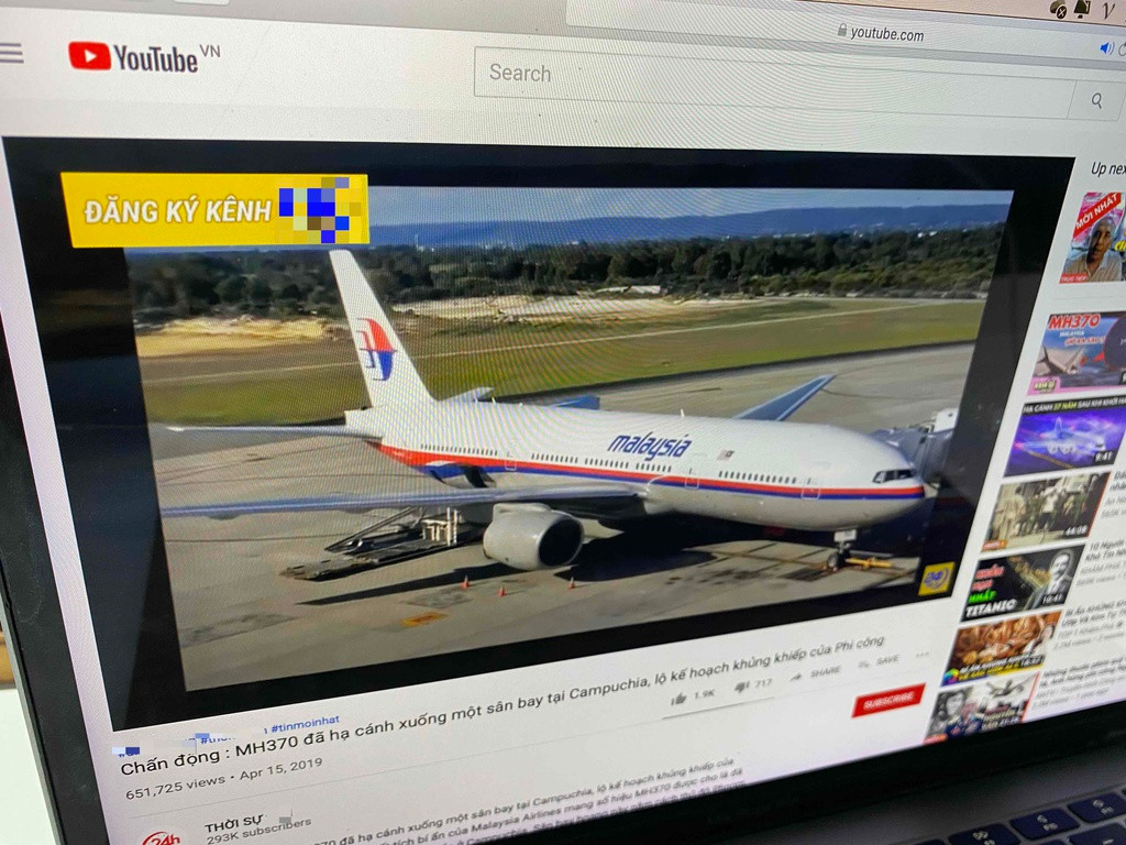 Một kênh khác là *** Giải Trí cũng tổng hợp tin từ các trang báo điện tử rồi đọc lại, có dấu tích xác nhận "chính chủ" của YouTube, chuyên đăng tải tin tức người nổi tiếng sai sự thật. Trong đó, video NSUT Tuấn Phương nguy kịch được đặt lại tiêu đề gây sốc cùng ảnh bìa là cảnh viếng lễ tang của một nghệ sĩ khác.