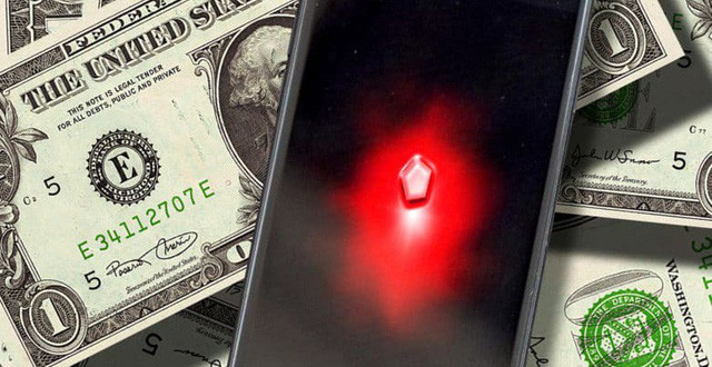 ''I am Rich'' được phát triển bởi một nhà lập trình ứng dụng người Đức có tên Armin Heinrich, ra đời một thời gian ngắn sau khi Apple chính thức giới thiệu kho ứng dụng App Store vào ngày 10/7/2008. Apple đã xét duyệt cho ứng dụng này xuất hiện phổ biến vào ngày 5/8/2008.