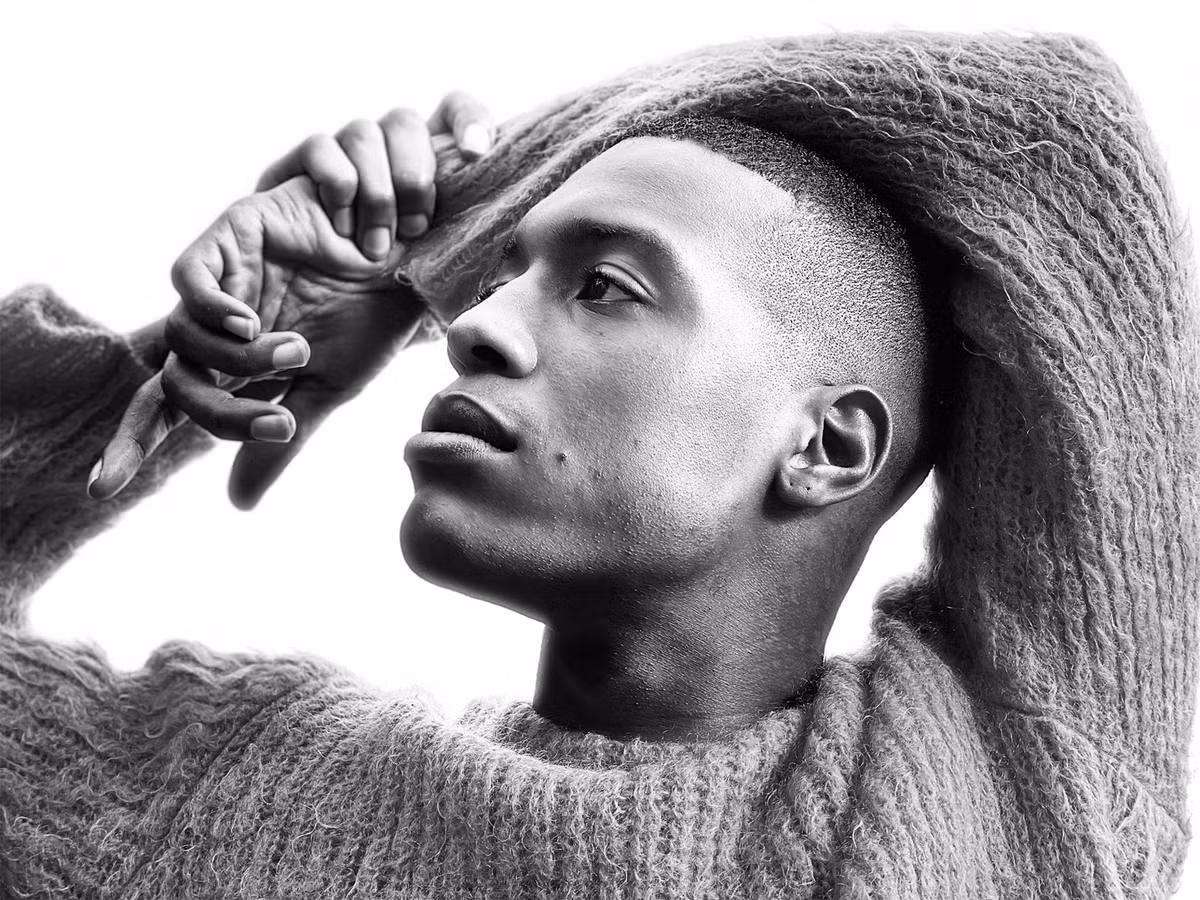 Chế độ chụp đen trắng trên điện thoại.