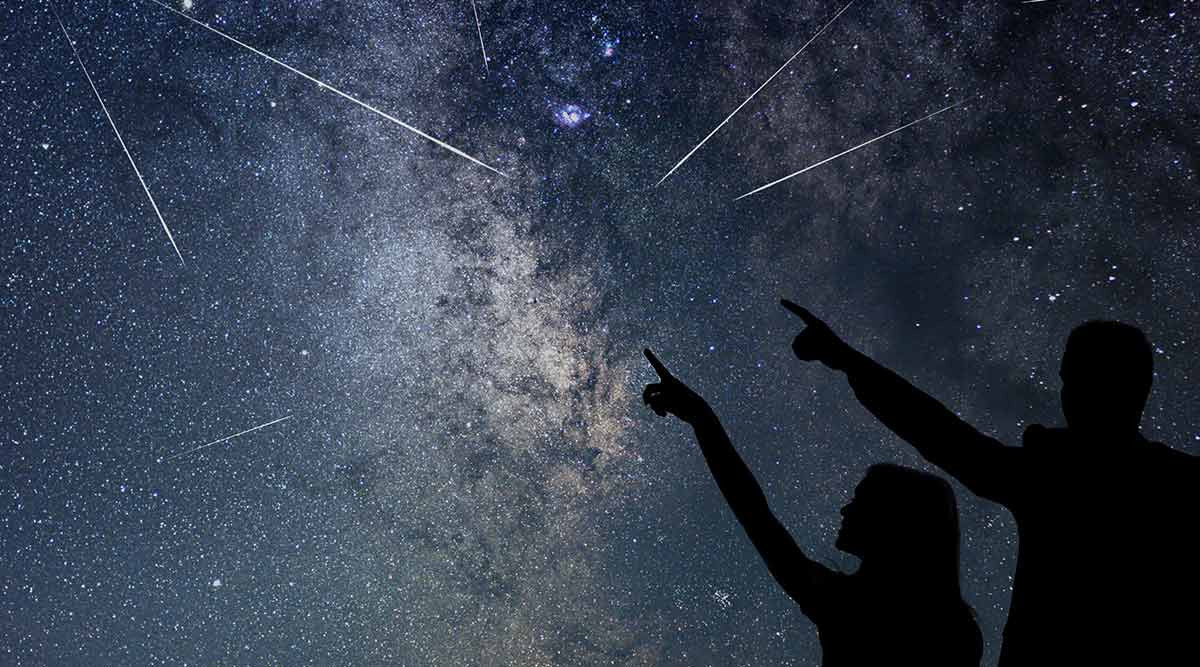 Mưa sao băng Orionid được đặt tên theo vị trí xuất hiện của nó khi mặt trăng gần chòm sao Orion.