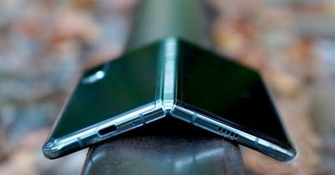 Dòng sản phẩm Lite từ trước đến nay của Samsung luôn được người dùng đón nhận, bởi họ chỉ cần phải bỏ ra một số tiền vừa phải nhưng vẫn có thể trải nghiệm được một số tính năng cao cấp trên các phiên bản gốc.