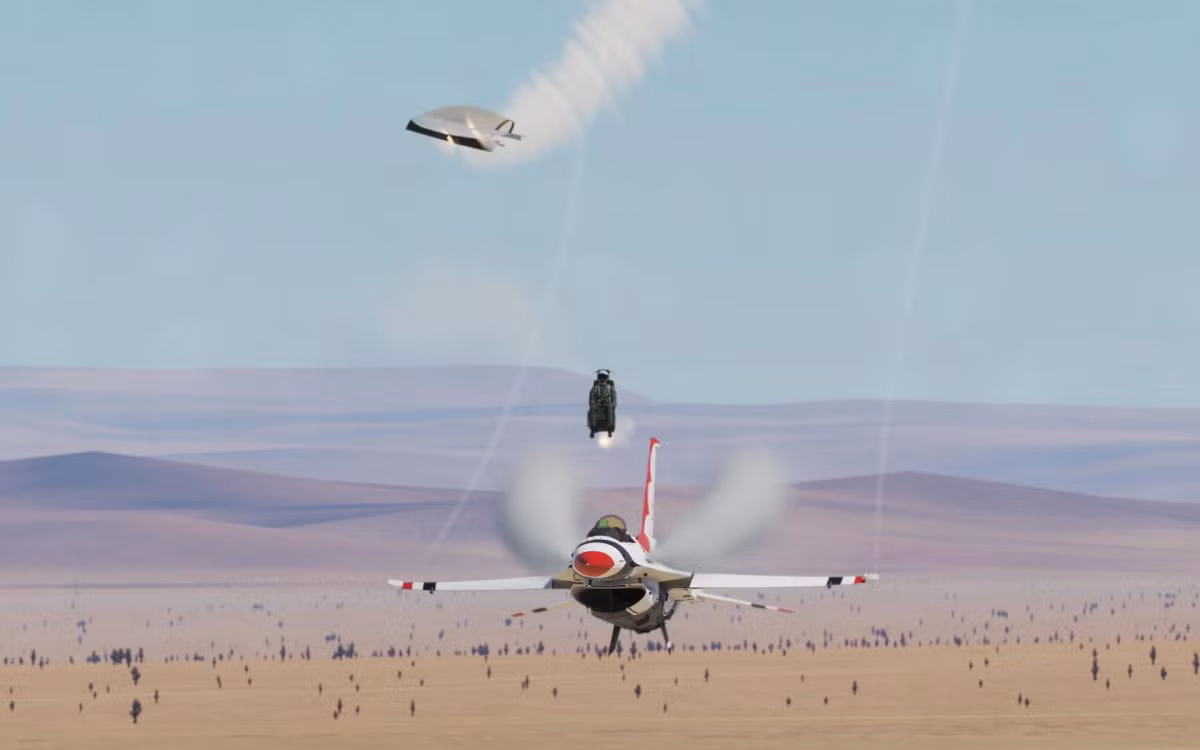 Nút kích hoạt ghế phóng được bố trí ở trên đầu, giữa hai chân, bên phải hay bên trái. Một khi nhấn nút hoặc kéo tay kéo, quá trình phóng viên phi công ra ngoài buồng lái sẽ diễn ra hoàn toàn tự động. Bộ phận tay cầm trên đầu cũng có thể kéo xuống một màn che, giúp định vị đầu và cổ, đồng thời để che mặt.