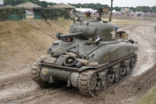 Nhưng bù lại thì CHA là loại giáp có giá thành rẻ nhất, quy trình sản xuất đơn giản nhất, dễ làm nhất, ít tốn thời gian nhất trong cả 3 loại được nêu. Và đặc biệt là không cần trang thiết bị hạng nặng như RHA để có thể sản xuất hàng loạt hay những quy trình phức tạp và nghiêm ngặt như FHA.