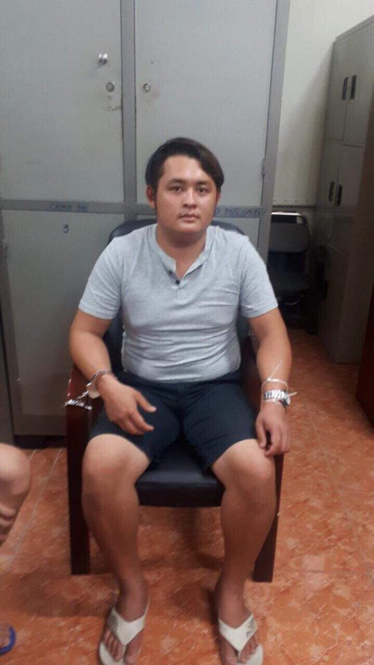 Tại cơ quan Công an, lúc đầu Hoài không chịu thừa nhận hành vi phạm tội của mình. Chỉ khi các điều tra viên đưa ra hình ảnh từ camera an ninh ghi lại, kết hợp nhiều tài liệu, dấu vết khác thu thập từ hiện trường vụ án thì Hoài mới chịu cúi đầu nhận tội. 