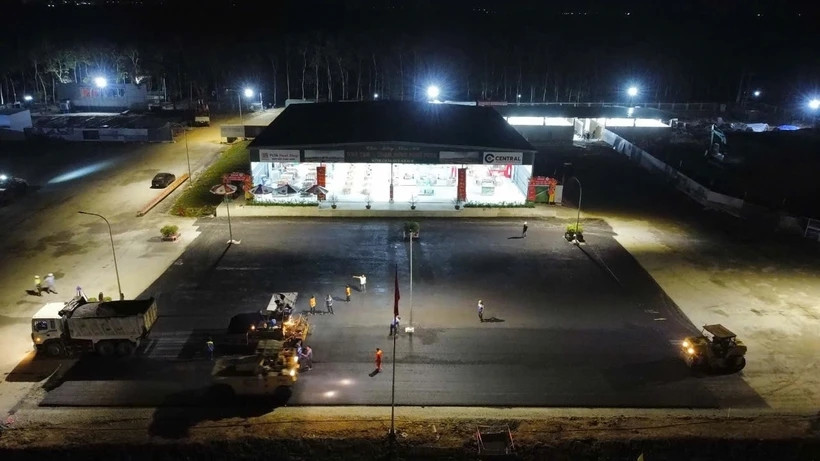 Tiềm lực Xuân Khiêm làm trạm dừng nghỉ cao tốc Vũng Áng - Bùng Tiem luc Xuan Khiem lam tram dung nghi cao toc Vung Ang - Bung