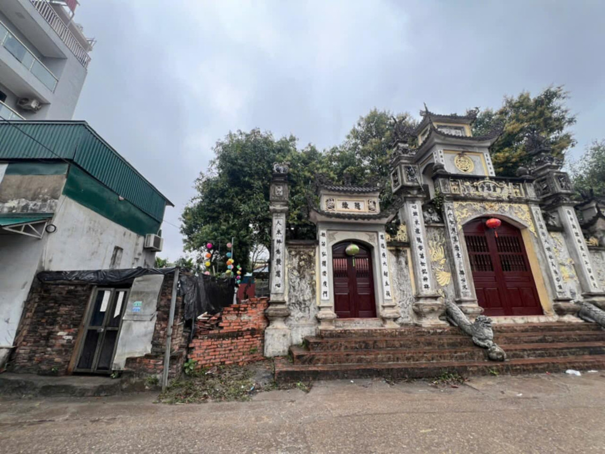 Lấn chiếm đất đai khuôn viên chùa cổ Linh Thông vẫn chưa được xử lý? Lan chiem dat dai khuon vien chua co Linh Thong van chua duoc xu ly?