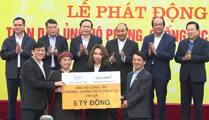 Ngày 31/01/2020, Thủ tướng Chính phủ Nguyễn Xuân Phúc quyết định bổ nhiệm ông giữ chức Thứ trưởng Bộ Y tế. Ông đồng hành cùng Phó Thủ tướng Vũ Đức Đam trong công tác phòng chống dịch COVID-19. Ông Long là một trong các Phó trưởng Ban Chỉ đạo quốc gia phòng, chống dịch COVID-19 tham gia tích cực trong công tác phòng chống dịch ngay từ những ngày đầu.