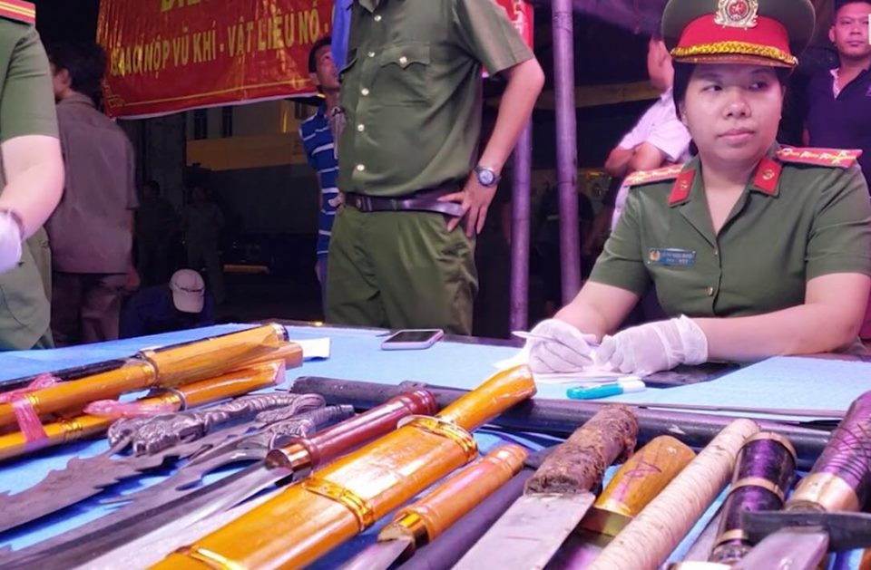 Trong sáu tháng đầu năm 2020, Công an đã triệt phá 7 băng nhóm, tạm giữ 17 người về hành vi trộm cắp tài sản sử dụng hung khí, công cụ hỗ trợ trên địa bàn quận Thủ Đức.