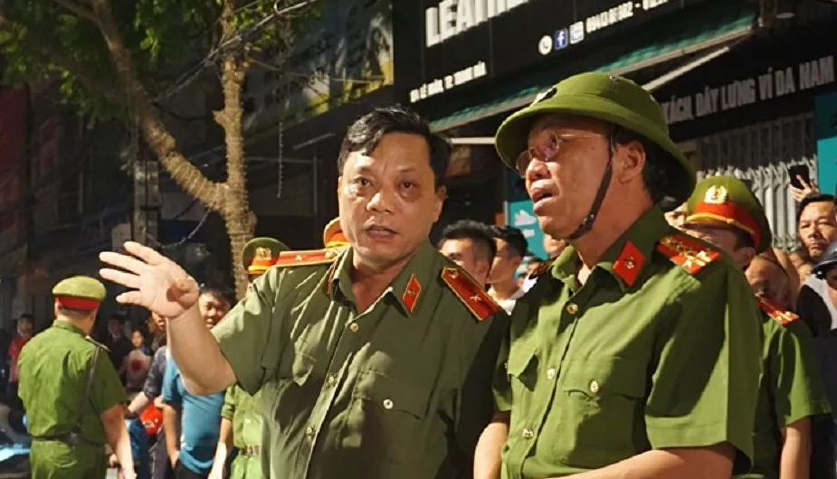 Thiếu tướng Nguyễn Hải Trung sinh năm 1968, quê tại tỉnh Vĩnh Phúc. Trong quá trình công tác, ông từng giữ các chức vụ Cục trưởng Cục Tổ chức cán bộ; Phó Tổng cục trưởng Tổng cục Chính trị Cảnh sát nhân dân (Bộ Công an). Ông được phong hàm Thiếu tướng năm 2018.