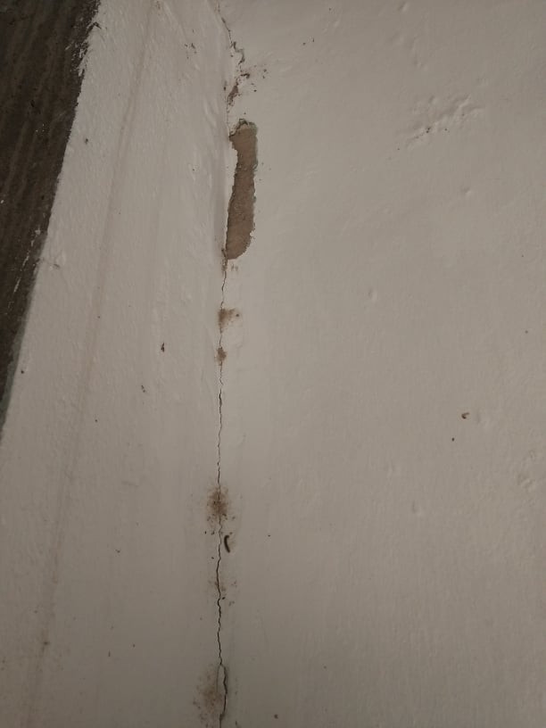 Động đất 5,3 độ richter ở Sơn La, nhà Hà Nội rung lắc dân xôn xao - Hình 3 Dong dat 5,3 do richter o Son La, nha Ha Noi rung lac dan xon xao-Hinh-3