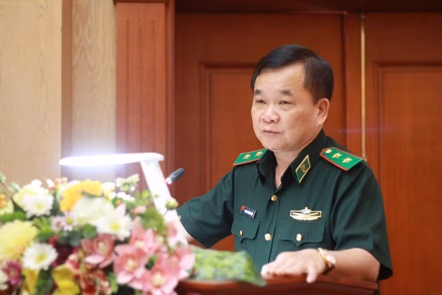 Tuong Hoang Xuan Chien giu vi tri nao truoc khi lam Thu truong Bo Quoc phong?