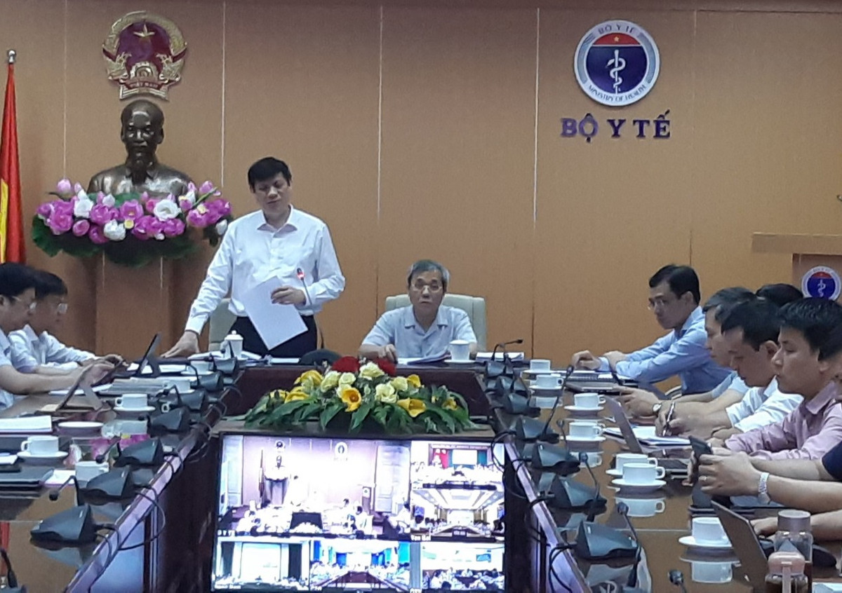 Thứ trưởng Nguyễn Thành Long làm quyền Bộ trưởng Bộ Y tế - Hình 2 Thu truong Nguyen Thanh Long lam quyen Bo truong Bo Y te-Hinh-2