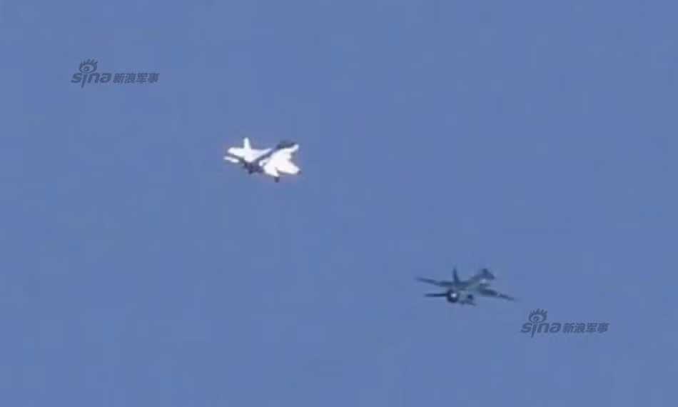 Giờ đây, với lần bay đầu tiên này đã đem lại tia hi vọng rõ ràng nhất cho những người Nhật về một mẫu chiến đấu tiên tiến hàng đầu thế giới đối phó với mối đe dọa tương lai.