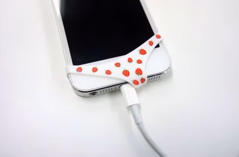 iPhone cũng có quần chip để mặc đấy nhé!