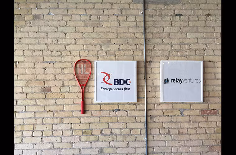  iPhone 6 Plus - trong nhà, ánh sáng tự nhiên (quý độc giả có thể bấm lên đây để xem kích cỡ lớn)