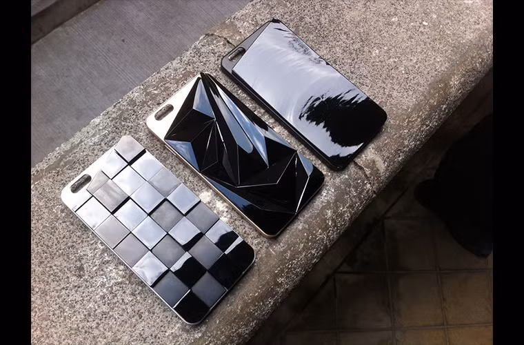  Ốp lưng iPhone làm bằng đá thủy tinh núi lửa "cực độc".