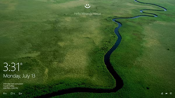 Windows 10 cho dang nhap vao du thu bang mat ban