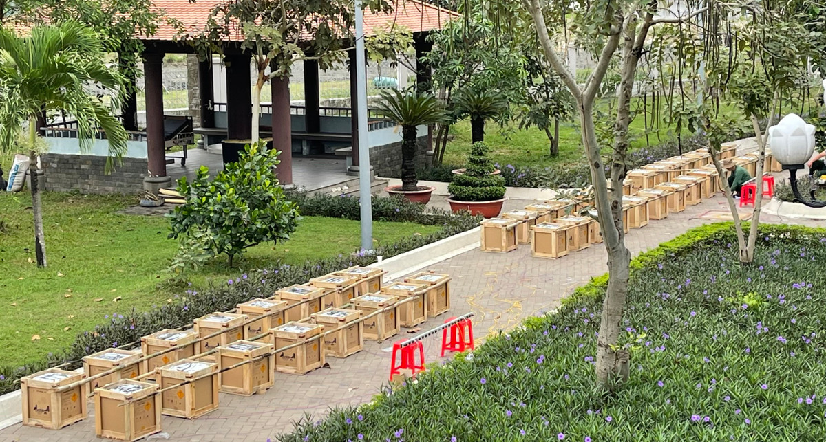 Theo ghi nhận của PV Kiến Thức, đến đầu giờ chiều 31/12, công tác chuẩn bị cho "đại tiệc" pháo hoa ở TP Thủ Đức đã cơ bản hoàn thành.