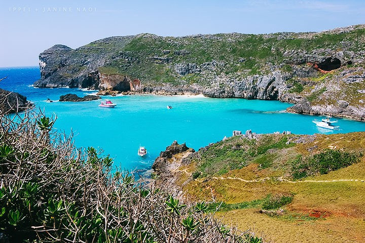 Đảo Iwo Jima, Nhật Bản: Hòn đảo này được Nhật Bản xây dựng thành khu căn cứ quân sự, thường diễn ra những hoạt động gặp gỡ của lính Mỹ và lính Nhật, kỷ niệm trấn chiến đẫm máu trong Thế chiến thứ 2. Ảnh Ippei and Janine Photography