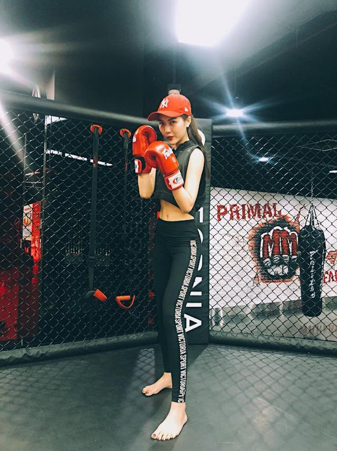 A quan The Face Tuong Linh chia se bi kip so huu vong eo con kien 53cm-Hinh-3