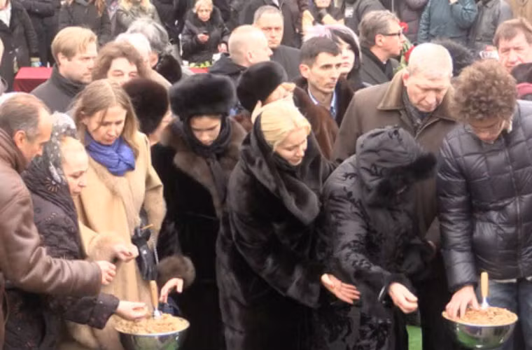 Le ha huyet chinh khach Nga bi am sat Boris Nemtsov-Hinh-8