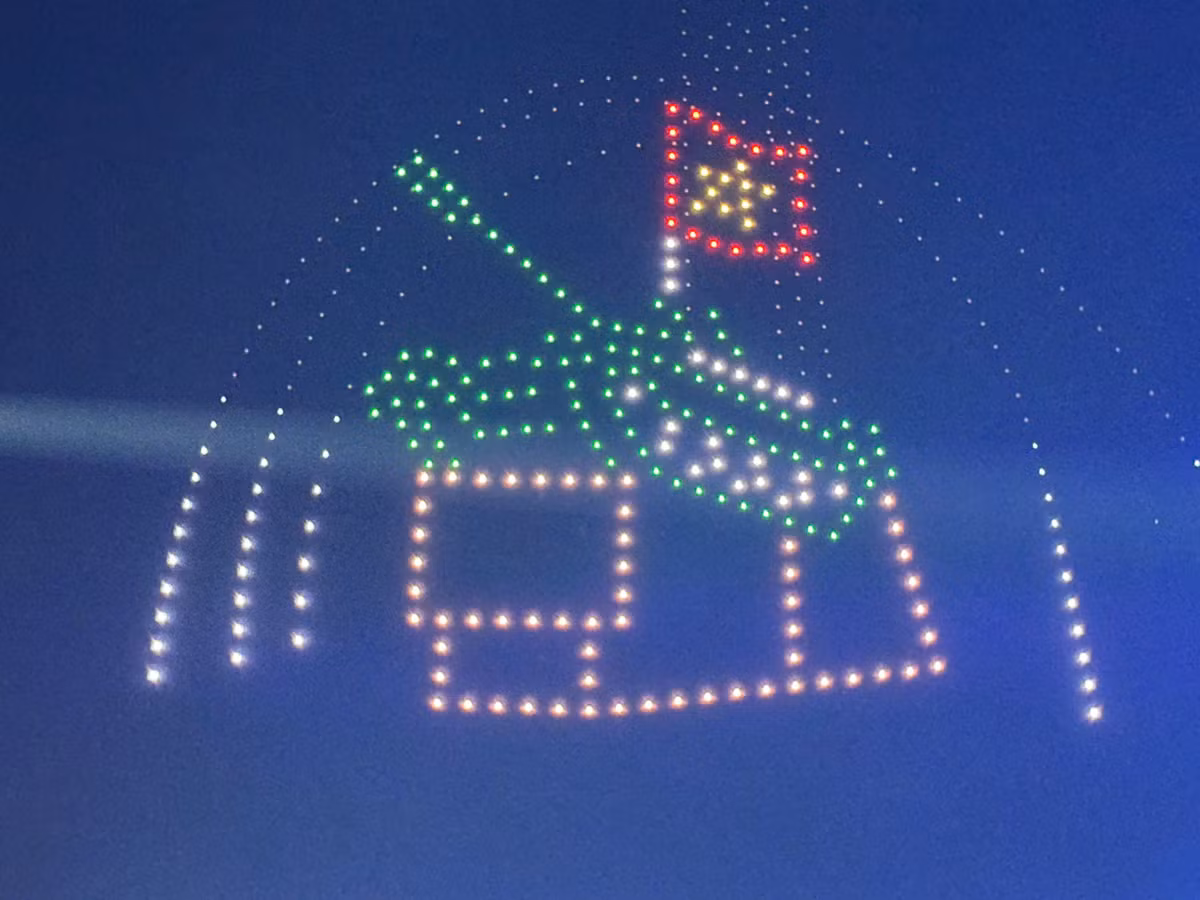 Giai cuu nguoi phu nu mang thai ngat xiu trong Le hoi anh sang-Hinh-6