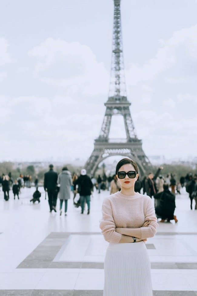 3 nu MC than hinh dep nhat nhi VTV cung lam me don than-Hinh-3