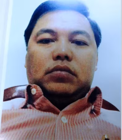 Mua...chiu dien thoai Vertu hon 1 ty dong roi bo tron