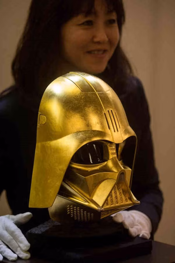 Theo bà Ginza, sản phẩm độc đáo được làm ra không phải để bán, mà chỉ để trưng bày tại trụ sở KTG ở Tokyo từ ngày 27/4 đến ngày 6/5, trước khi tặng cho Công ty Walt Disney của Mỹ là bên đã mua bản quyền sở hữu đối với loạt phim “Star Wars”.