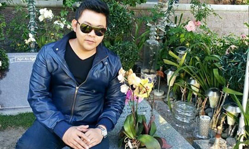 Ca si Quang Le tran tinh vu ngoi len mo nhac si