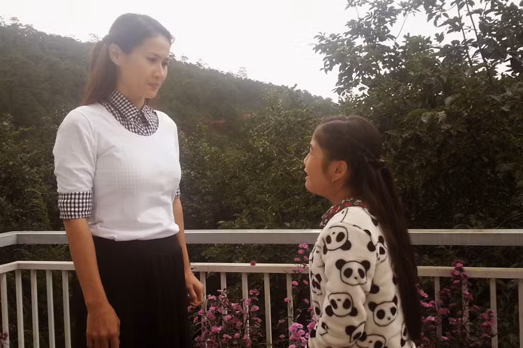 Dien vien Manh Truong hoa ong bo dien trong phim moi-Hinh-3