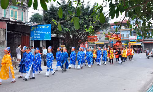 “Ca ho lam quan” o My Duc: Dau phai nghe gia truyen!
