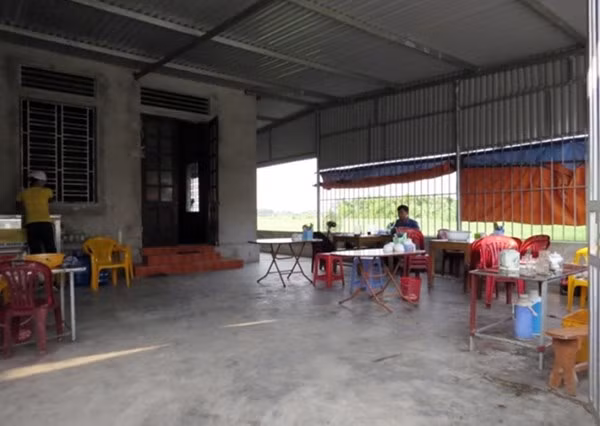 CSGT ban chet giang ho Hai Phong ngay tai cho-Hinh-2