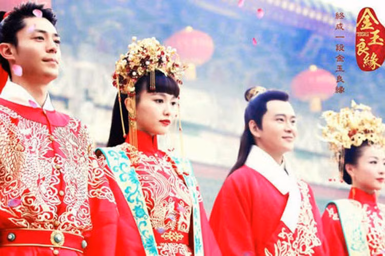 Với mái tóc đen dài, Đường Yên tỏa sáng khi hóa Ngọc Kỳ Lân trong "Kim ngọc lương duyên".