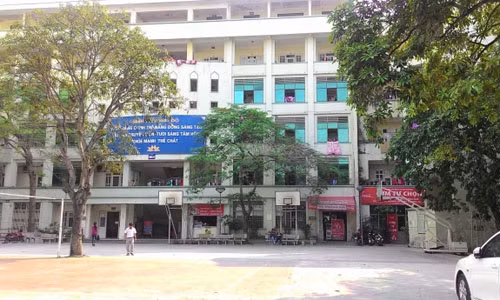 Nam sinh bi bao ve dap ngat xiu khi to tinh voi ban gai?-Hinh-2