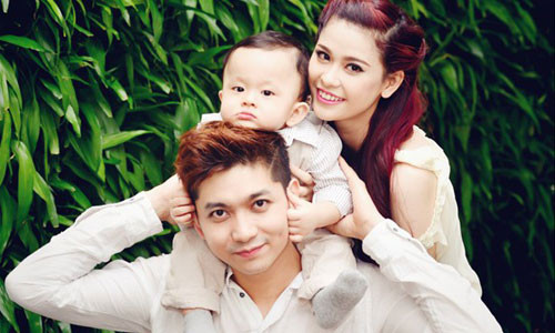 Tim soc vi Truong Quynh Anh om con bo nha ra di