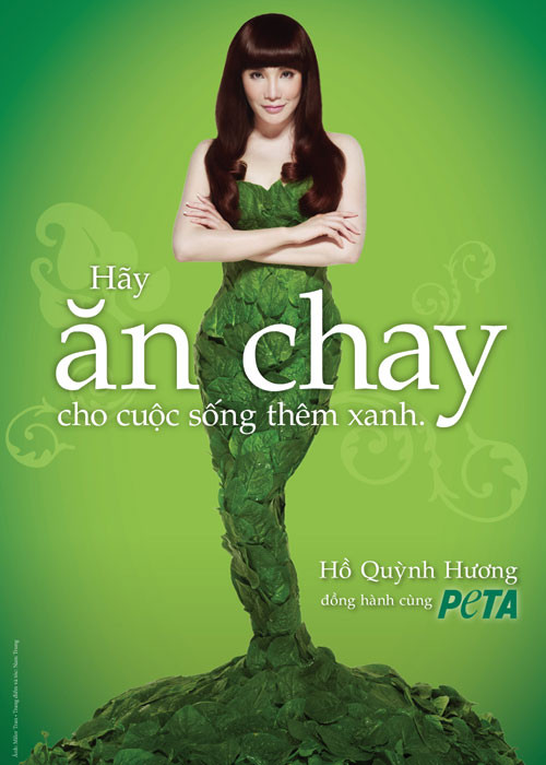 Ho Quynh Huong dien vay doc lam bang rau xanh