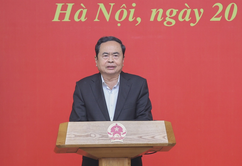 Lập đoàn kiểm tra với Đảng ủy Chính phủ và Đảng ủy Quốc hội - Hình 3 Lap doan kiem tra voi Dang uy Chinh phu va Dang uy Quoc hoi-Hinh-3