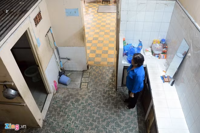 Ông Căn đã mất từ năm 2003. Gia đình ông (gồm 17 người) vẫn ở tại căn nhà này, nhưng từ nhiều năm qua căn nhà xuống cấp, nhân khẩu ngày càng tăng nên hoạt động, sinh hoạt của gia đình gặp một số khó khăn, bất tiện. Vì vậy, UBND thành phố đã chấp thuận hoán đổi cho gia đình sang căn nhà mới số 390 Nguyễn Chí Thanh, quận 10. Hầm bí mật chứa vũ khí trong thời kỳ chống Mỹ (1965 - 1975) - di tích lịch sử - văn hóa quốc gia này được UBND quận 10 đưa vào làm địa điểm tham quan phục vụ cho nhân dân và du khác.