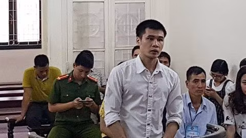  4. Nữ sinh đại học bị bắt cóc, ép làm nô lệ tình dục: Ngày 30/5/2017, TAND Hà Nội đã tuyên phạt Ngô Văn Hiếu (SN 1993, ở Bắc Giang) 7 năm tù tội Hiếp dâm; 3 tháng tù tội bắt giữ người trái phép.