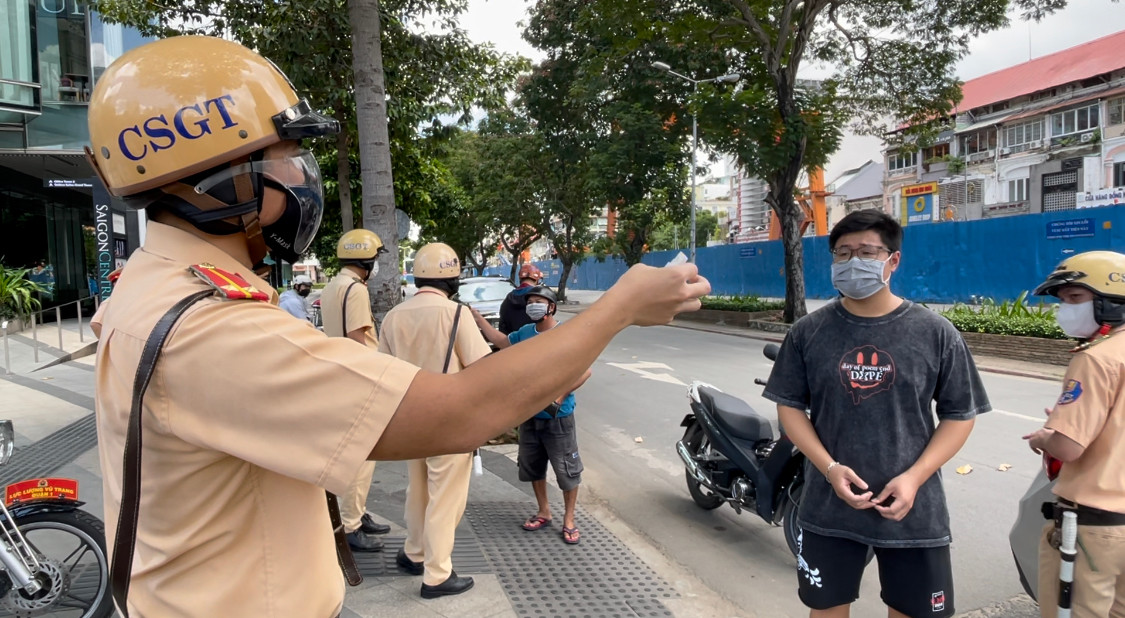 Nhiều trường hợp vi phạm đã tỏ ra khá bất ngờ...
