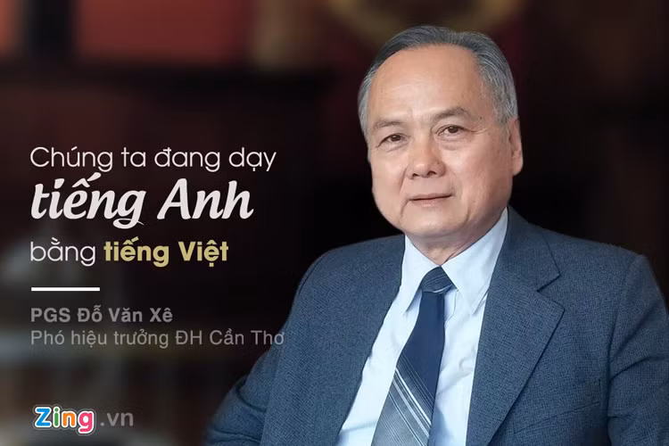 Tại hội thảo nâng cao năng lực sử dụng tiếng Anh trong lớp học cho giáo viên tổ chức hồi tháng 10, PGS Đỗ Văn Xê, Phó hiệu trưởng ĐH Cần Thơ cho rằng trong suốt nhiều chục năm qua, chúng ta đang dạy tiếng Anh bằng tiếng Việt. Đây là nguyên nhân chính khiến việc dạy và học tiếng Anh trong nhà trường không hiệu quả.